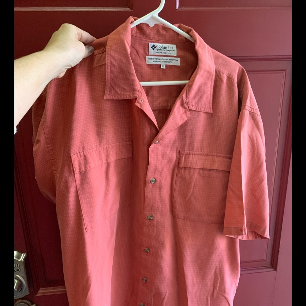 Columbia button up shirt size extra large